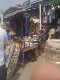 Entelgy por el Mundo - Visita mercado en Nigeria