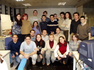 Aitor Zabaleta junto a compañeros de Entelgy Ibai del proyecto Lakua